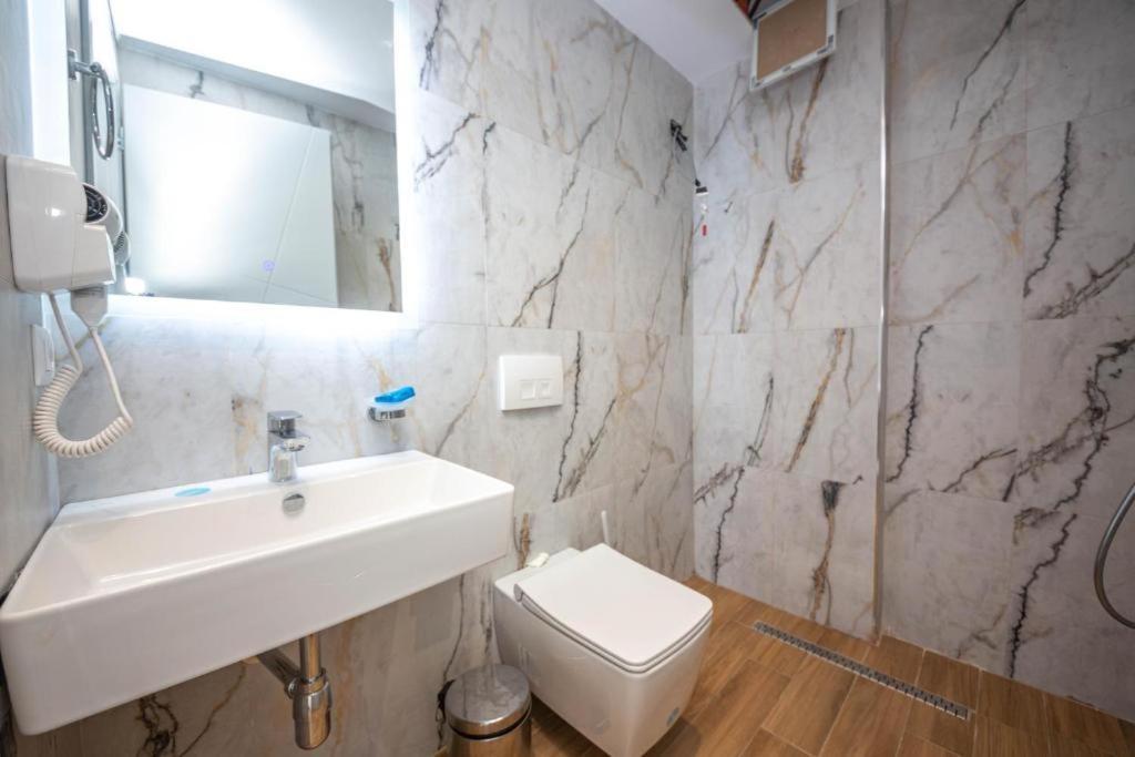 Hesperus Hotel Orikum Εξωτερικό φωτογραφία